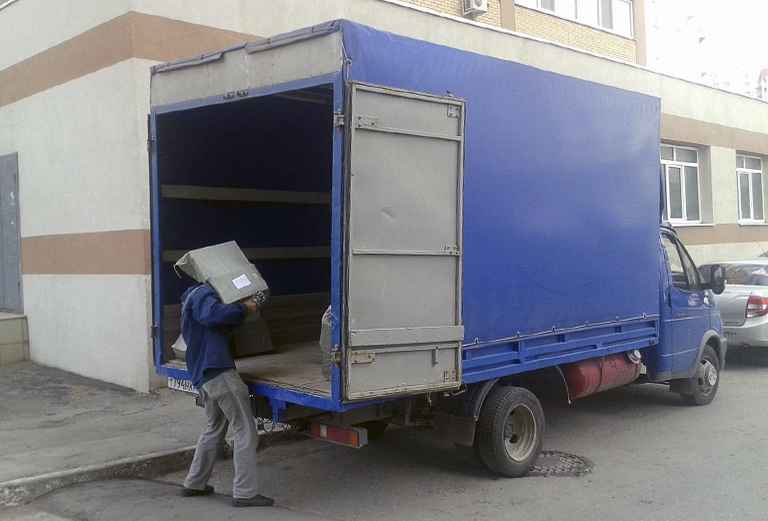 Доставка автотранспортом керамической плитки попутно из Санкт-Петербург в Всеволожск