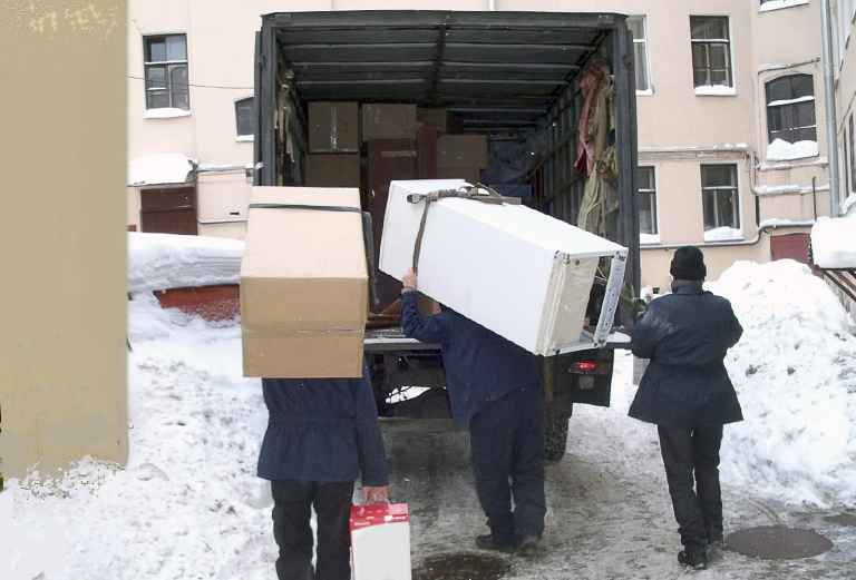 Стоимость автоперевозки маленьких коробок попутно из Грибков в Севастополь