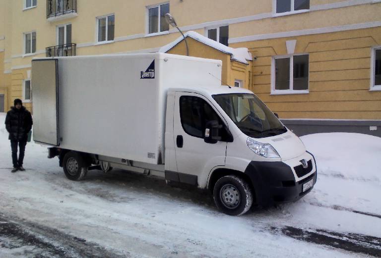 Транспортировка холодильника из Россия, Москва в Италия, Рим
